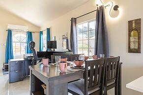 Escape to Paradise: Brand New Bungalow With Ocean View in Discovery Ba