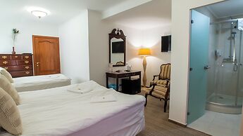 OPERA16 Guestrooms