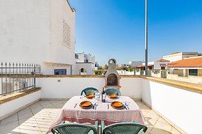 2205 Villa Lucia - Trilo by Barbarhouse