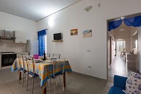 2744 Villetta Irene by Barbarhouse