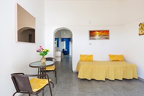 2744 Villetta Irene by Barbarhouse