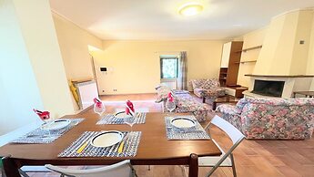 Spoleto Storico Spacious City House - car Unnecessary - Wifi - Sleeps 