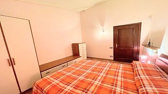 Spoleto Storico Spacious City House - car Unnecessary - Wifi - Sleeps 