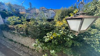 Spoleto Storico Spacious City House - car Unnecessary - Wifi - Sleeps 