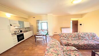 Spoleto Storico Spacious City House - car Unnecessary - Wifi - Sleeps 