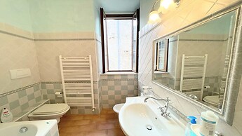 Spoleto Storico Spacious City House - car Unnecessary - Wifi - Sleeps 