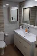 Ramada By Wyndham Jerusalem Hotel Private Suites 1 Bedroom Condo by Re