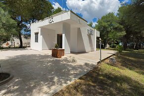 1975 Villetta La Pineta 2 by Barbarhouse