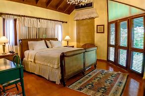 Walking Distance to the Beach No6320