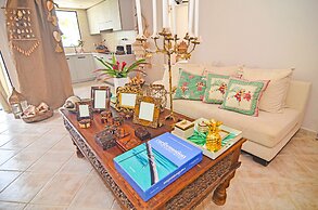 Beach Front Apartment No01