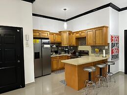 Luxury Living Modern & Contemporary Home With Brand New Pool in Manor 