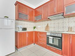 Sanders White Mountains - Adorable Villa With Pool