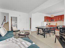Sanders White Mountains - Adorable Villa With Pool