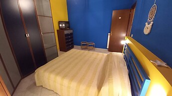 Studio Near Alessandrino Metro C