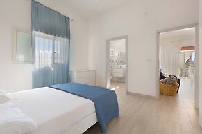 2725 Villa Beatrice by Barbarhouse