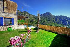 Honeymoon Villa With Private Pool