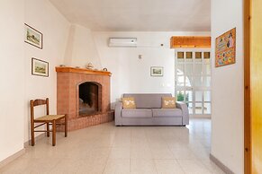 2671 Villetta Holly by Barbarhouse