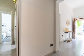 2473 Villetta Seaside by Barbarhouse