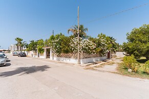 2473 Villetta Seaside by Barbarhouse