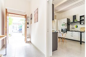 2473 Villetta Seaside by Barbarhouse