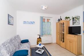 Apartments & Room Frane