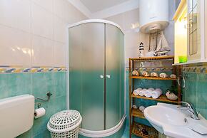 Apartments & Room Frane