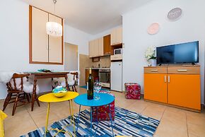 Apartments & Room Frane