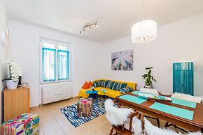 Apartments & Room Frane