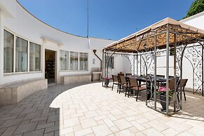 1916 Villa Virgilia by Perle di Puglia