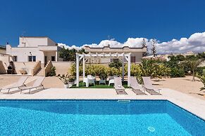 2494 Villa Tina Maria by Perle di Puglia