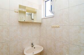 Apartments Villa Molunat 1