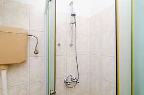 Apartments Villa Molunat 1