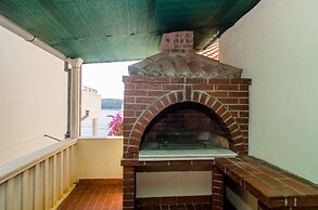 Apartments Villa Molunat 1