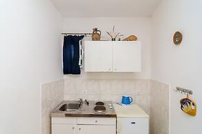 Apartments Villa Molunat 1