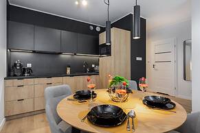 Dziwnów Apartment by the Lake by Renters