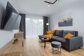 Dziwnów Apartment by the Lake by Renters