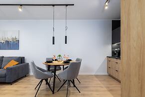 Dziwnów Apartment by the Lake by Renters