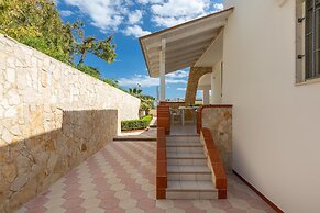 2401 Villetta Rosa by Barbarhouse