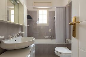 2401 Villetta Rosa by Barbarhouse