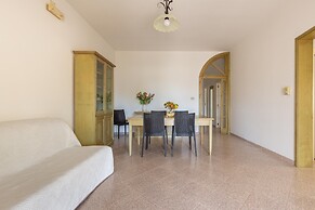 2401 Villetta Rosa by Barbarhouse