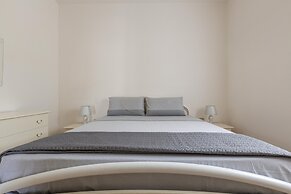 2401 Villetta Rosa by Barbarhouse