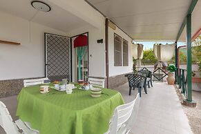 2338 Bilo Imma B by Barbarhouse