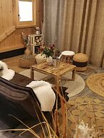 Cottage Happiness With Sauna and Natural Pool