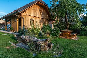 Cottage Happiness With Sauna and Natural Pool