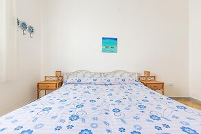 2961 Villa Poesia by Barbarhouse