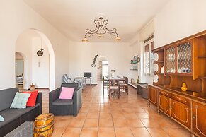 2961 Villa Poesia by Barbarhouse