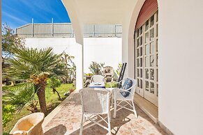 2961 Villa Poesia by Barbarhouse