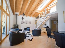 Impeccable 3-bed Duplex Penthouse in Saas-fee