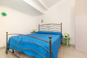 2337 Bilo Imma A by Barbarhouse