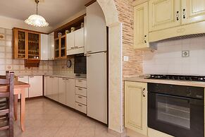 2348 Villino Mareluce by Barbarhouse